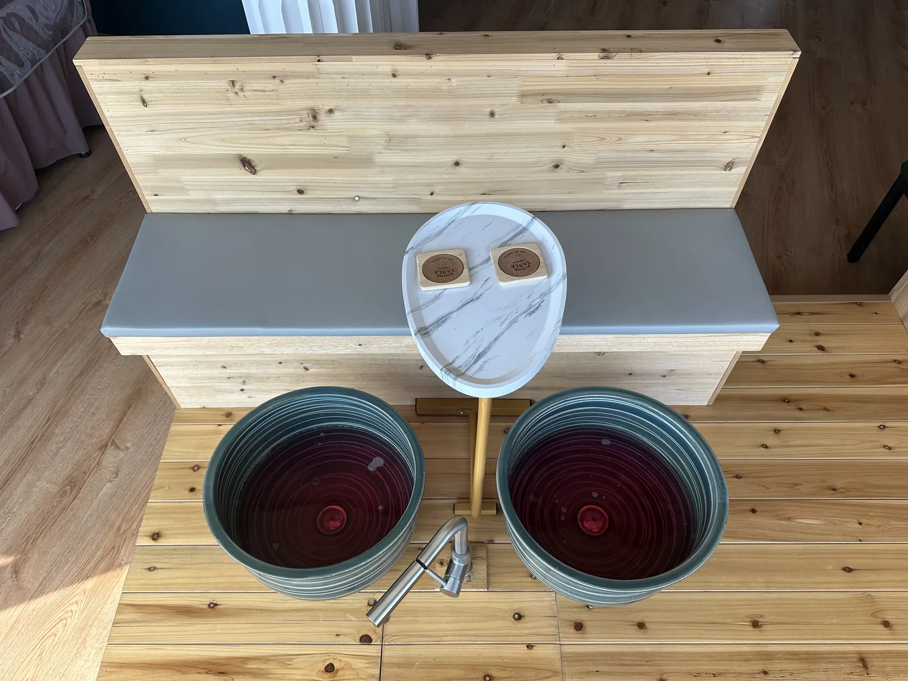 paired foot baths at Prada Spa Gwangalli, Busan